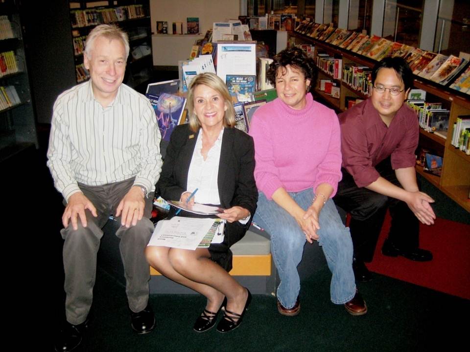 Glenn Thomas, Cyndy Thomas, Deborah Estreicher, and Peter Lee